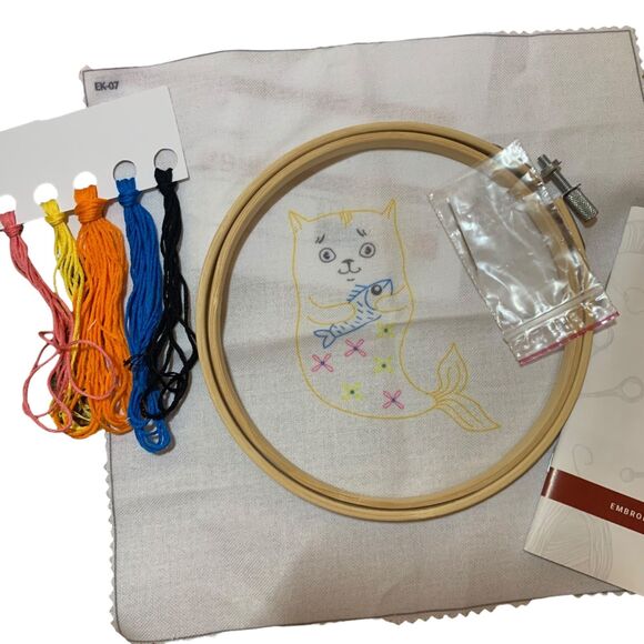 Povitrulya Embroidery Stitch Mermaid Cat Kit Cat Lover Gift - Picture 3 of 4